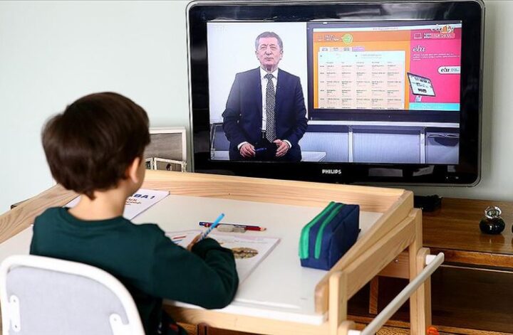 Uzaktan Eğitim Başlangıç Tarihi: Güncel Takvim [2026] - Kapak Görseli